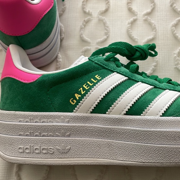 Adidas Gazelle size 5.5 - Picture 6 of 7
